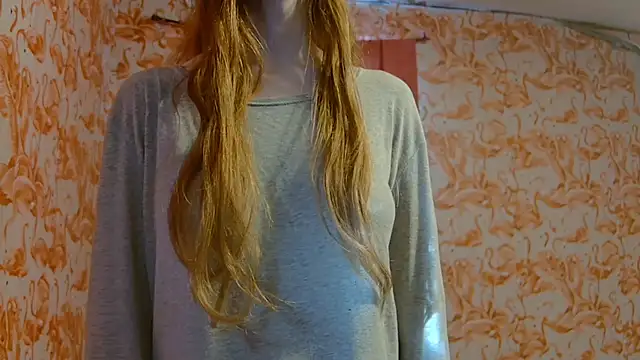 strawberrysmoothie online show from November 2025 08:41:02 PM