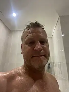 Snapshot of sexycouple109 chatting on January 2025 06:43:01 PM sexycouple109 online show from January 2025 06:43:01 PM