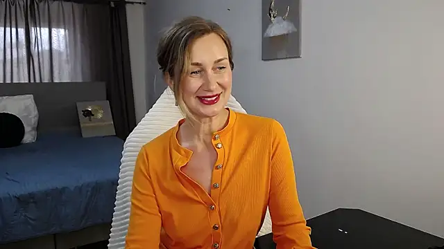 Vanessa Nowak online show from May 2026 08:54:01 AM