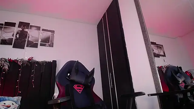 Snapshot of muscle_ares chatting on December 2024 02:13:02 PM muscle ares online show from December 2024 02:13:02 PM