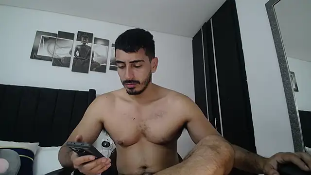 Snapshot of muscle_ares chatting on January 2025 11:34:01 AM muscle ares online show from January 2025 11:34:01 AM