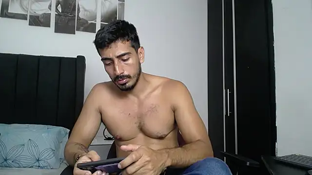 Snapshot of muscle_ares chatting on March 2025 06:36:01 PM muscle ares online show from March 2025 06:36:01 PM