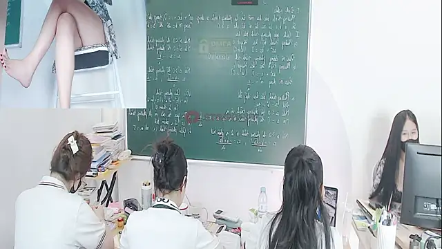  Math  online show from September 2025 03:50:01 AM