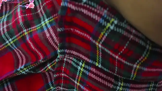 EIMY-ROBERTS online show from November 2025 08:20:01 PM