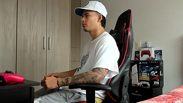 Snapshot of jacob_firexx chatting on November 2025 04:09:02 PM jacob firexx online show from November 2025 04:09:02 PM