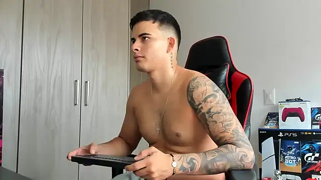 Snapshot of jacob_firexx chatting on November 2025 06:18:01 PM jacob firexx online show from November 2025 06:18:01 PM