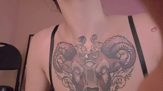 Snapshot of phoenix_xx chatting on July 2026 03:11:01 AM phoenix xx online show from July 2026 03:11:01 AM
