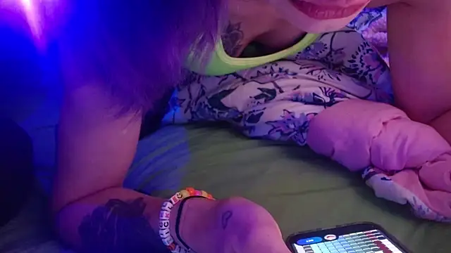 watermellonpussy online show from April 2026 02:00:01 PM