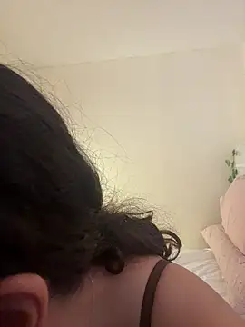 Megan Rodrigo online show from February 2026 01:51:02 PM