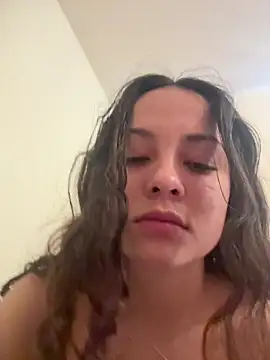 Megan Rodrigo online show from April 2026 12:36:02 PM