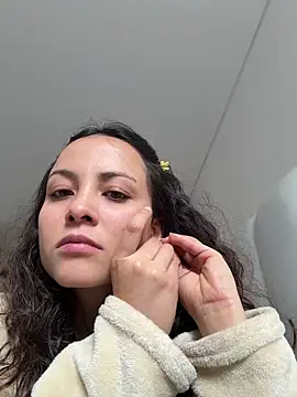 Snapshot of Megan_Rodrigo chatting on June 2026 05:39:01 PM Megan Rodrigo online show from June 2026 05:39:01 PM