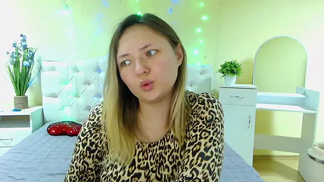 SallyVerda online show from February 2025 12:43:02 AM