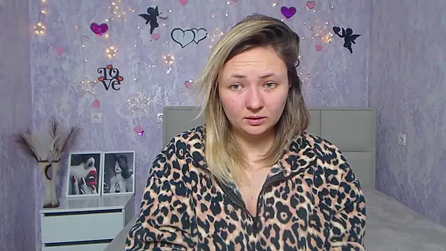 SallyVerda online show from February 2025 07:42:01 PM