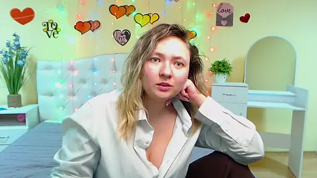 SallyVerda online show from February 2025 12:43:01 AM