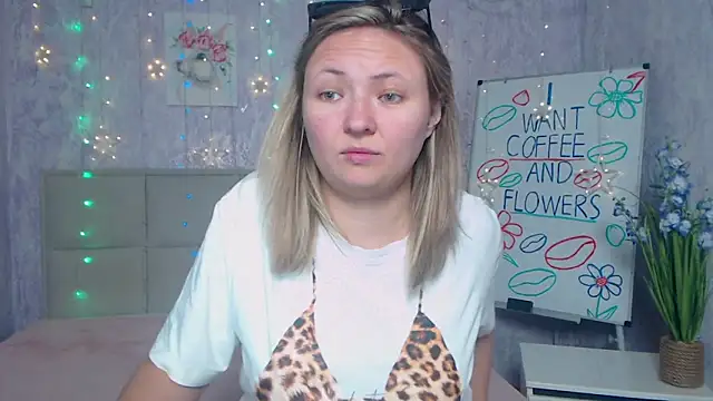 SallyVerda online show from September 2025 05:02:02 PM