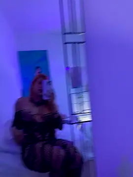 Amber Martins  online show from November 2025 12:08:02 AM