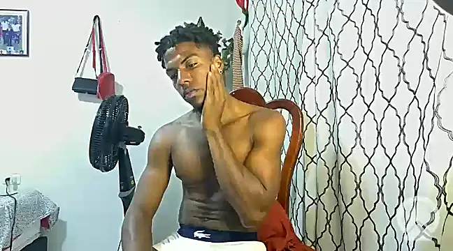 andrews2399 online show from February 2025 09:26:02 PM