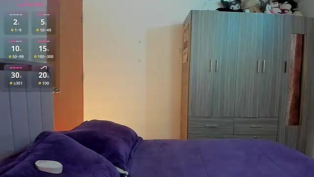 Snapshot of Kayla_foxxy chatting on November 2025 05:27:02 AM Kayla foxxy online show from November 2025 05:27:02 AM