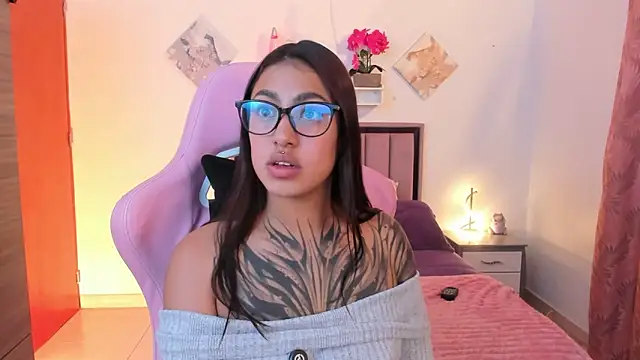 Kayla foxxy online show from June 2026 11:17:02 PM