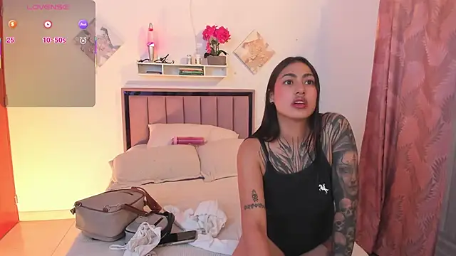 Kayla foxxy online show from July 2026 12:17:01 AM