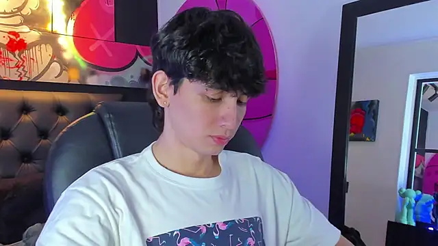 Snapshot of Santi_delacruz chatting on January 2025 02:00:02 PM Santi delacruz online show from January 2025 02:00:02 PM