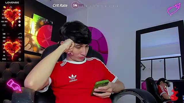 Snapshot of Santi_delacruz chatting on February 2025 10:09:02 PM Santi delacruz online show from February 2025 10:09:02 PM