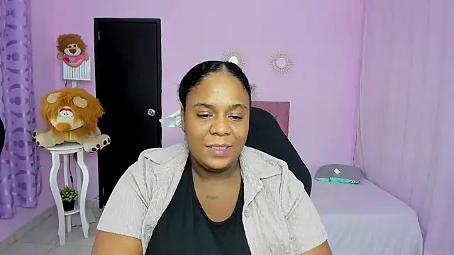 bbw charlote online show from March 2026 12:00:01 PM