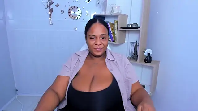 bbw charlote online show from June 2026 12:15:01 PM