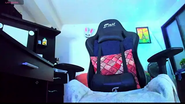 danitattoshot23cmc online show from December 2025 02:21:01 AM