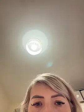 xxcurvyjessiexx online show from December 2025 06:27:02 PM