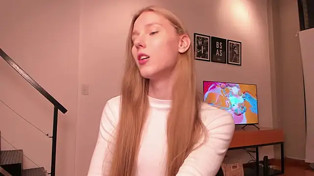 Mira Lite online show from January 2026 02:05:02 AM