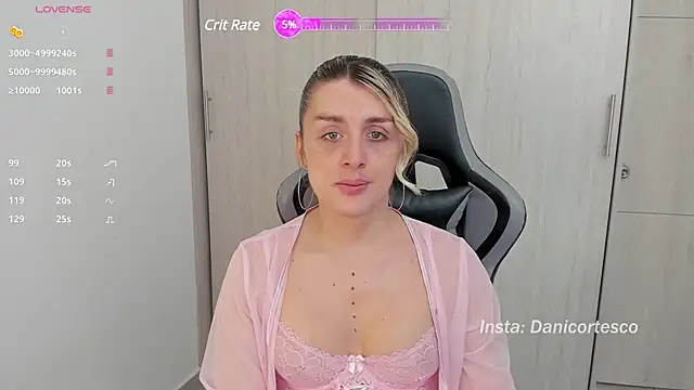 Snapshot of barbie_millit chatting on January 2025 02:17:02 PM barbie millit online show from January 2025 02:17:02 PM