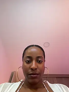 Snapshot of evangeline_ch chatting on July 2026 04:27:02 PM evangeline ch online show from July 2026 04:27:02 PM