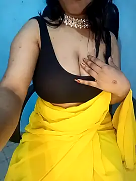 Snapshot of Dayna-36 chatting on February 2025 03:59:02 PM Dayna-36 online show from February 2025 03:59:02 PM