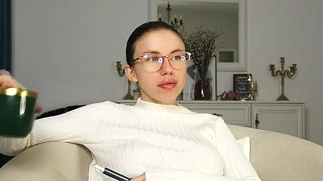 Snapshot of ivyleague_ chatting on October 2025 04:11:01 AM ivyleague online show from October 2025 04:11:01 AM