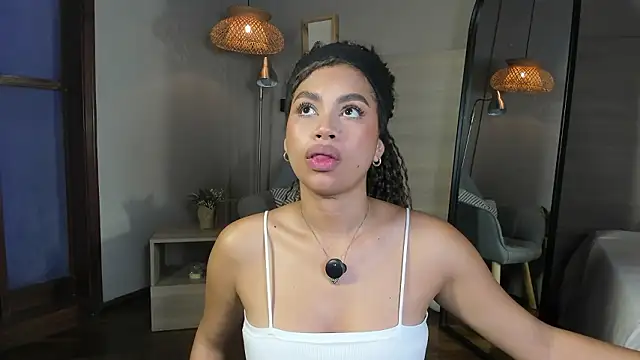 nayah   online show from March 2026 07:53:01 PM