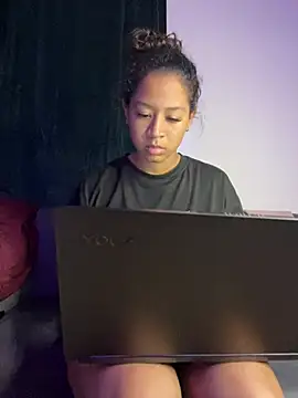 VanessaBling online show from February 2025 02:36:02 AM