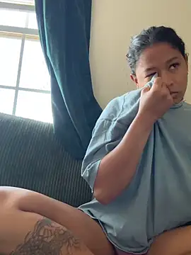 VanessaBling online show from November 2025 03:36:02 PM