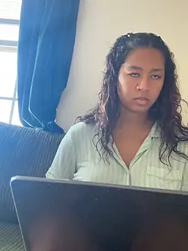 VanessaBling online show from November 2025 04:18:01 PM