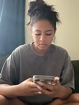 VanessaBling online show from December 2025 04:13:02 PM