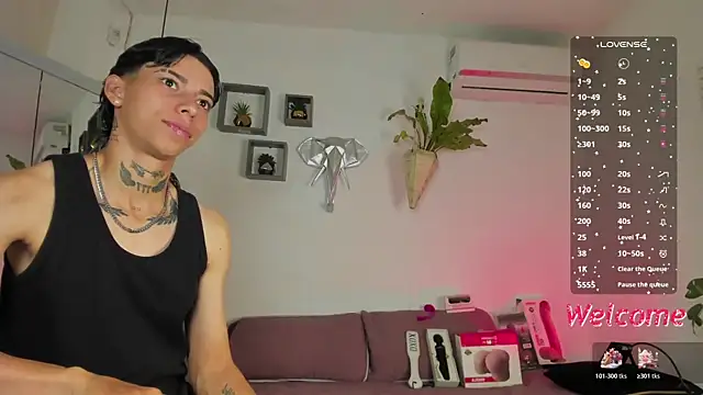 AmberAdams  online show from December 2025 03:06:01 PM