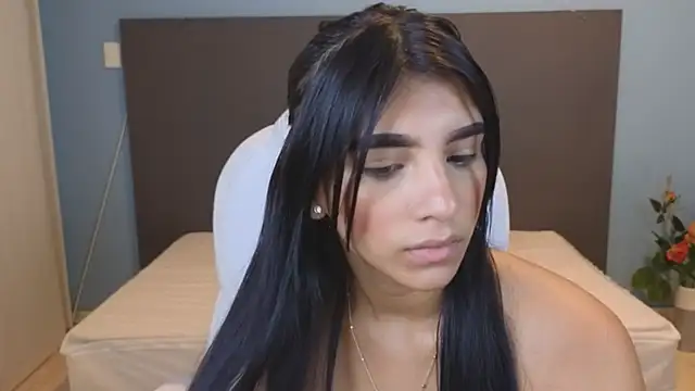 maiaa ruiz online show from December 2024 01:22:01 PM