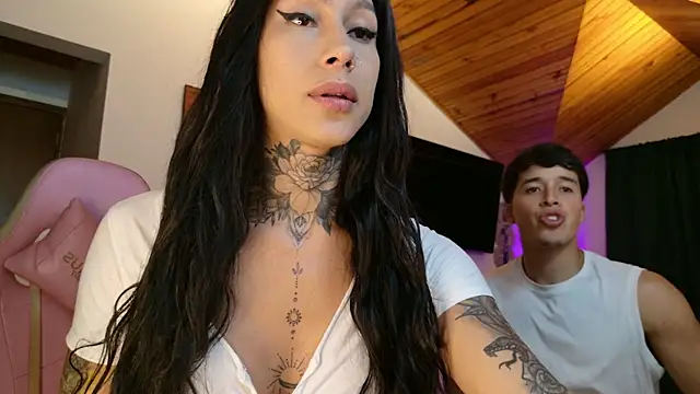 Juana 777 online show from October 2025 05:27:01 AM