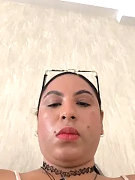 Francesca ferrari online show from October 2025 04:02:02 PM