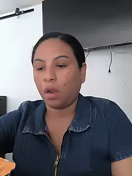 Francesca ferrari online show from July 2026 09:39:02 PM