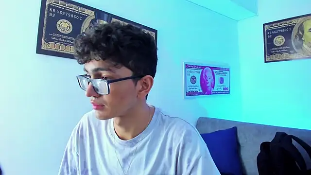 TylerWhite  online show from February 2025 10:00:01 AM