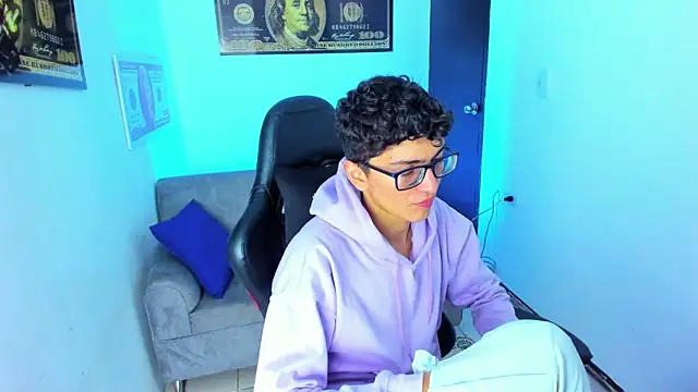 TylerWhite  online show from February 2025 02:56:02 AM