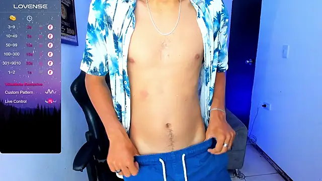 TylerWhite  online show from March 2025 05:29:02 AM