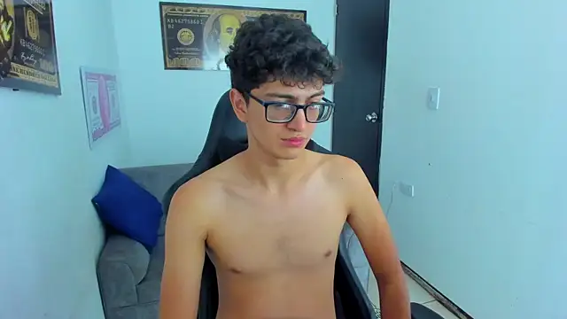 TylerWhite  online show from March 2025 05:58:02 AM