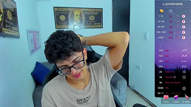 TylerWhite  online show from March 2025 09:05:01 AM